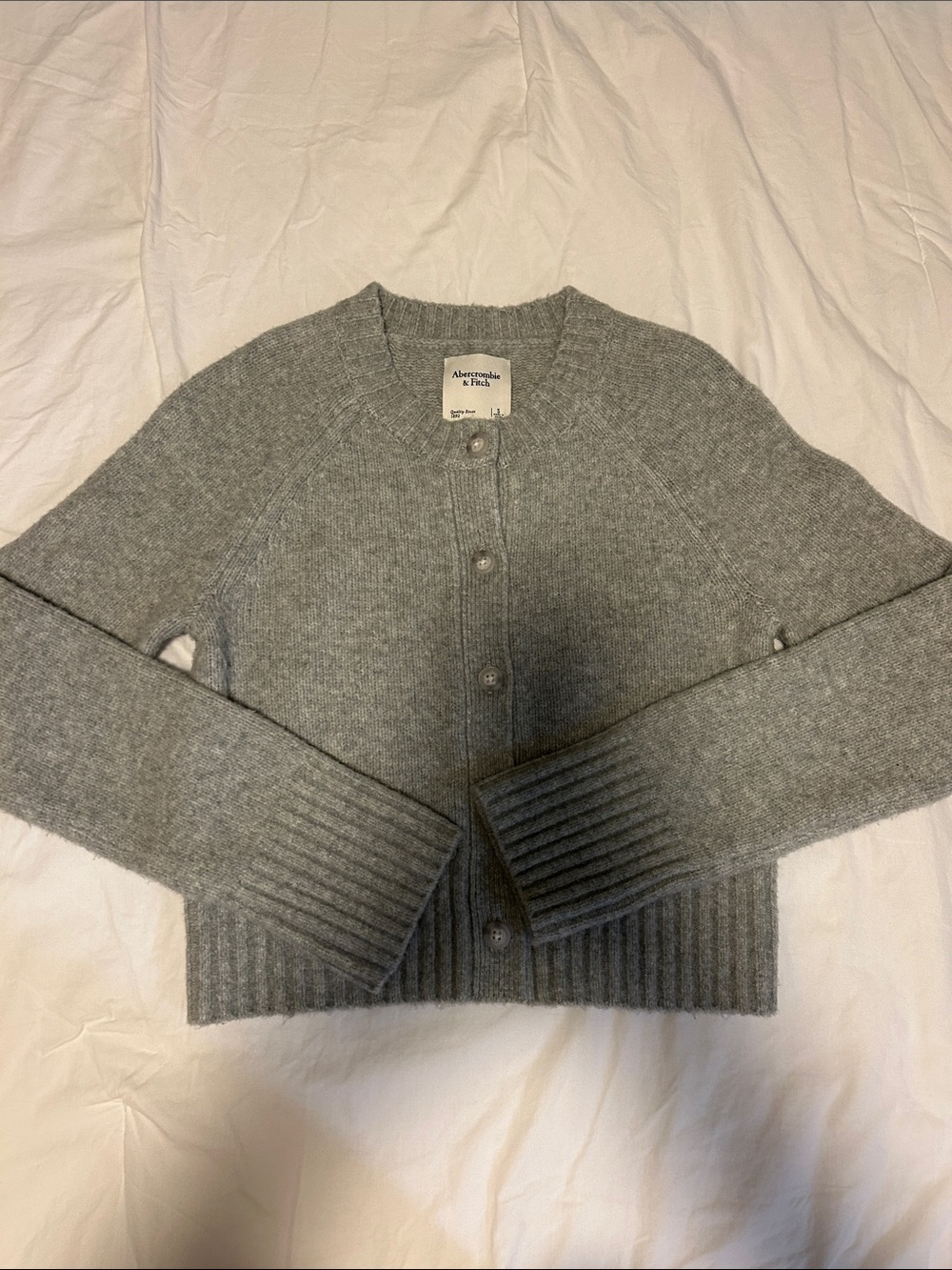 Abercrombie & Fitch Button Up Cropped Cardigan Gray